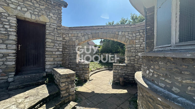 Maison - 178 m² - 7 pièces