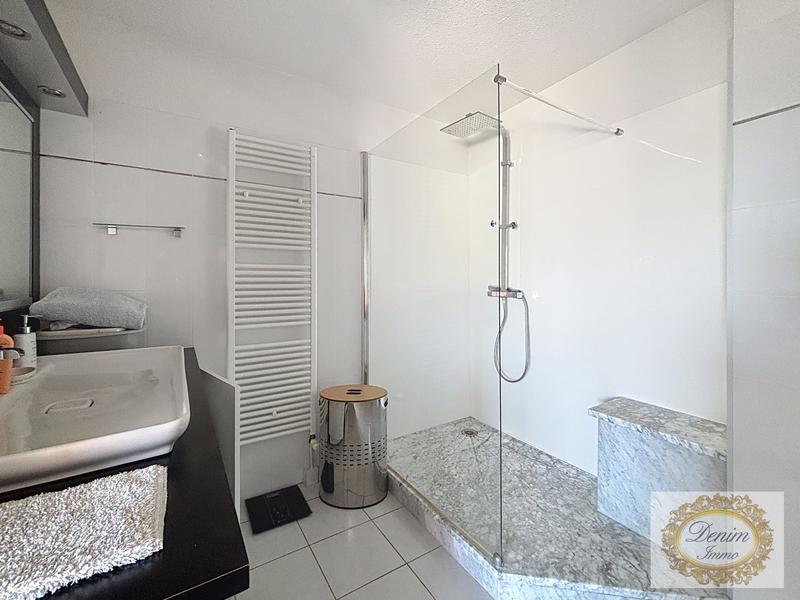 Appartement - 122 m² - 4 pièces