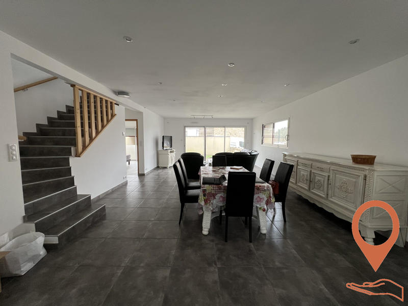 Maison - 174 m² - 6 pièces