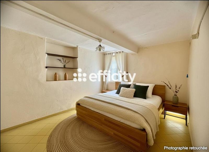 Maison - 125 m² - 7 pièces