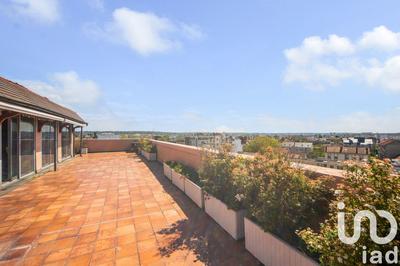 Appartement - 150 m² - 6 pièces