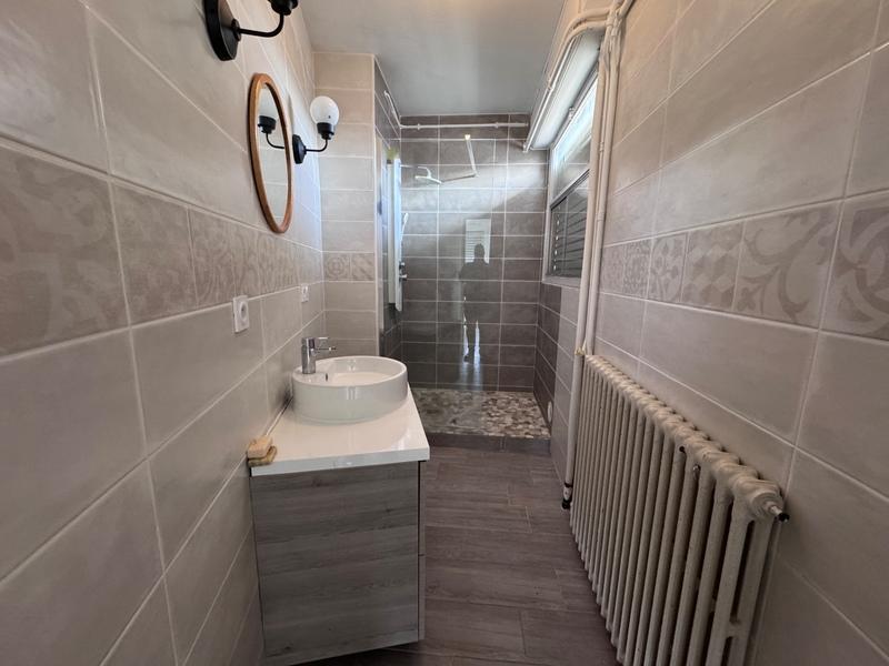 Appartement - 182 m² - 6 pièces