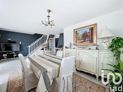 Maison - 121 m² - 5 pièces