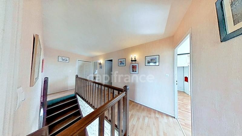 Maison - 132 m² - 5 pièces