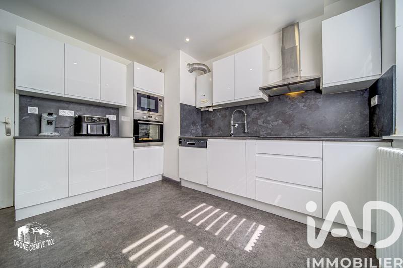 Appartement - 102 m² - 5 pièces