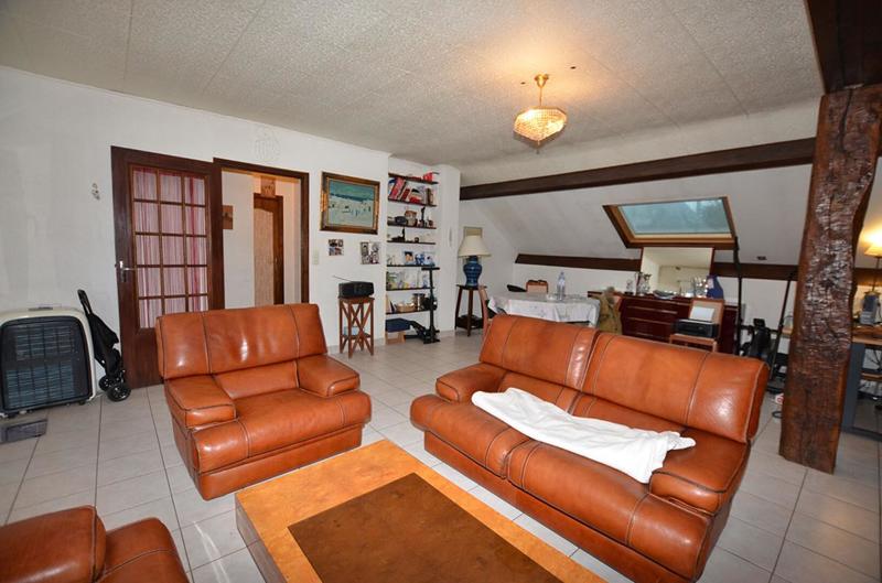 Maison - 135 m² - 6 pièces