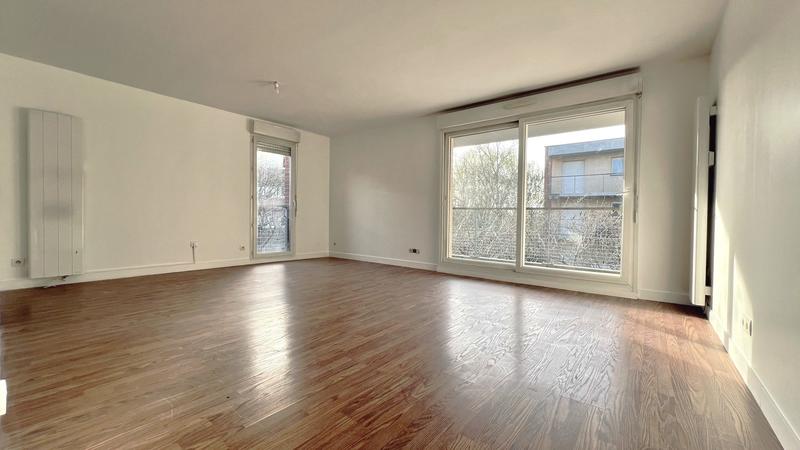 Appartement - 92 m² - 4 pièces