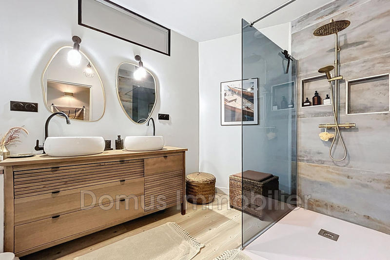 Maison - 173 m² - 7 pièces