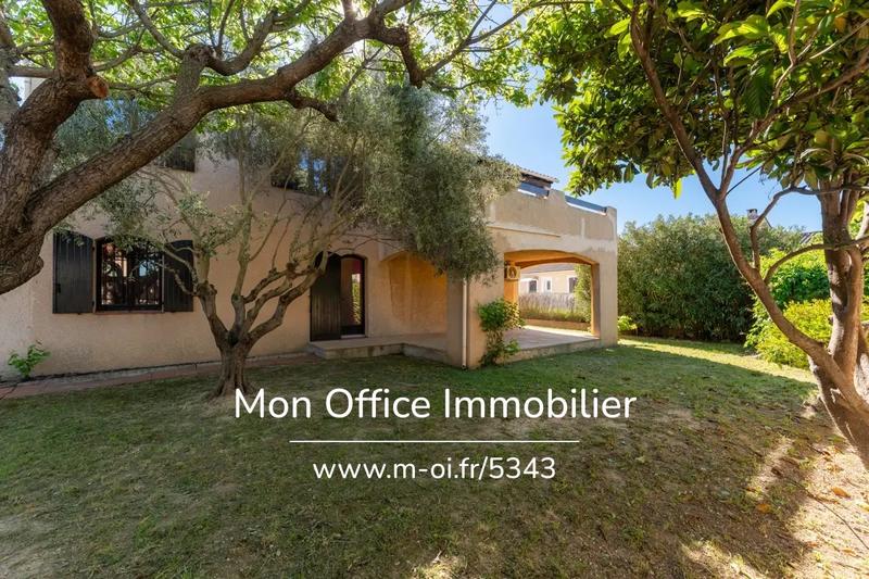 Maison - 188 m² - 8 pièces