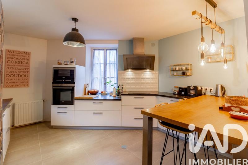 Maison - 155 m² - 6 pièces