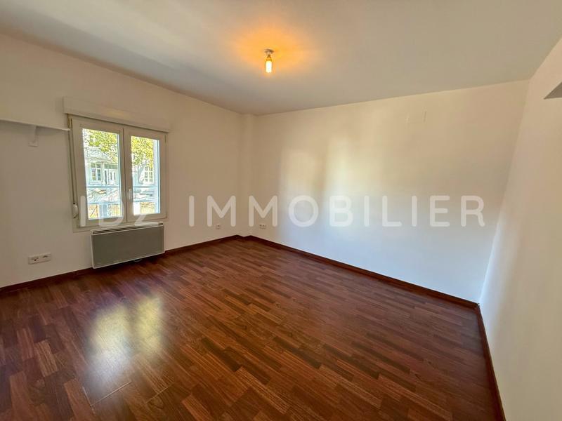 Appartement - 76 m² - 3 pièces
