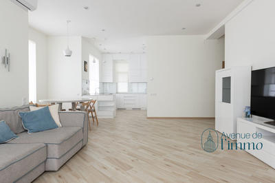 Appartement - 97 m² - 4 pièces