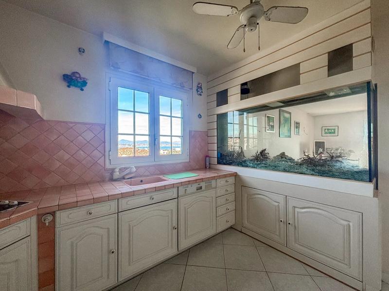 Appartement - 92 m² - 3 pièces