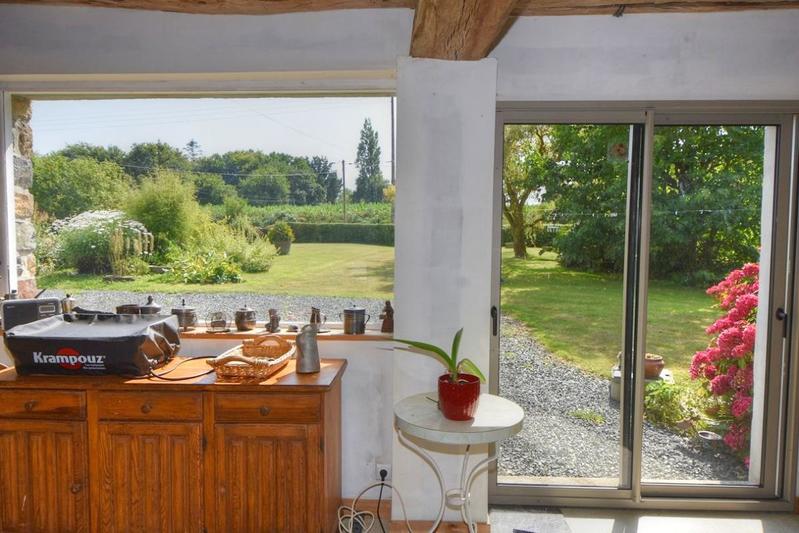 Maison - 218 m² - 9 pièces