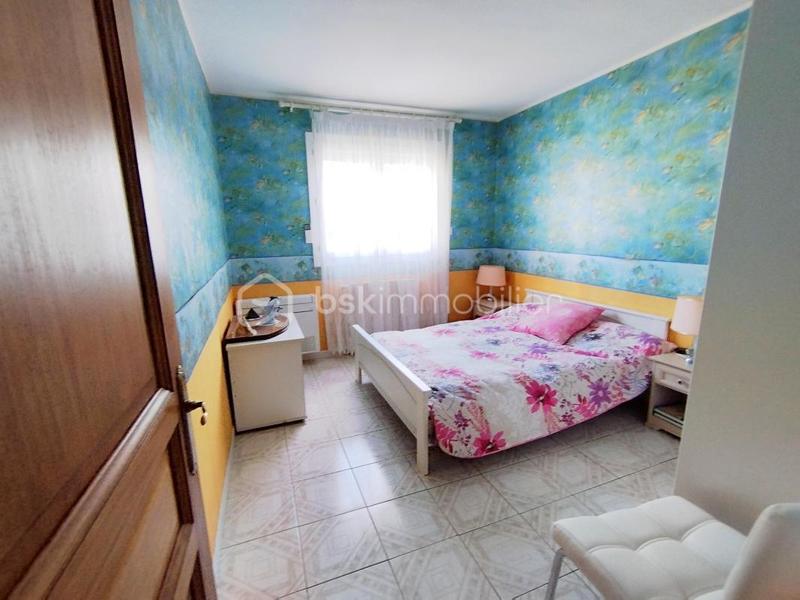 Villa - 255 m² - 9 pièces