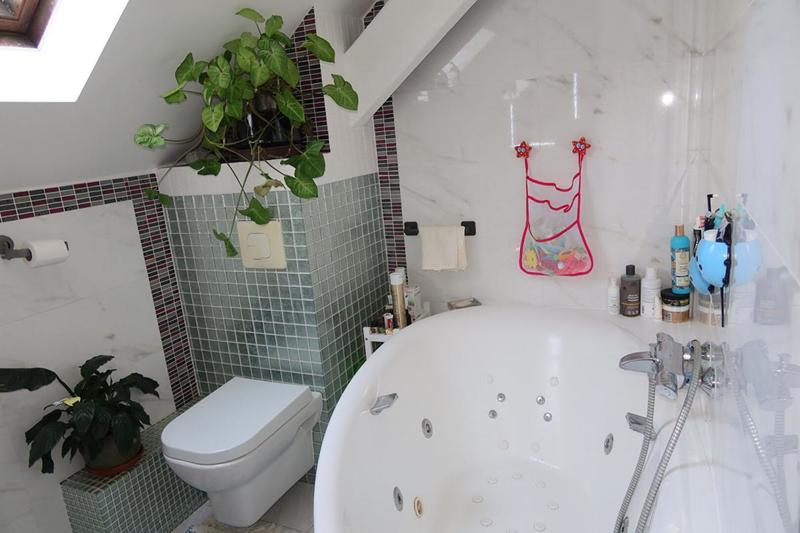 Maison traditionnelle - 130 m² - 6 pièces