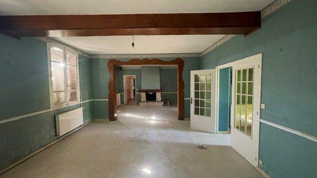 Maison - 143 m² - 7 pièces