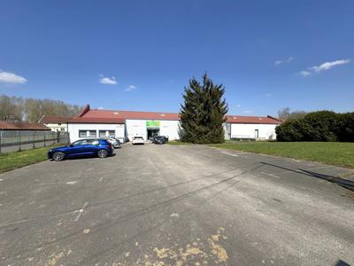 Bureau - 2 266 m² - 6 pièces