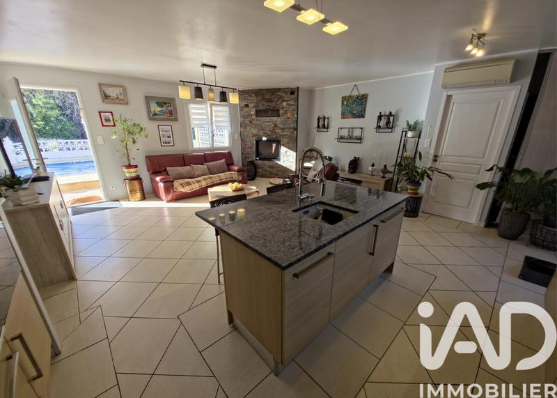 Maison - 160 m² - 6 pièces