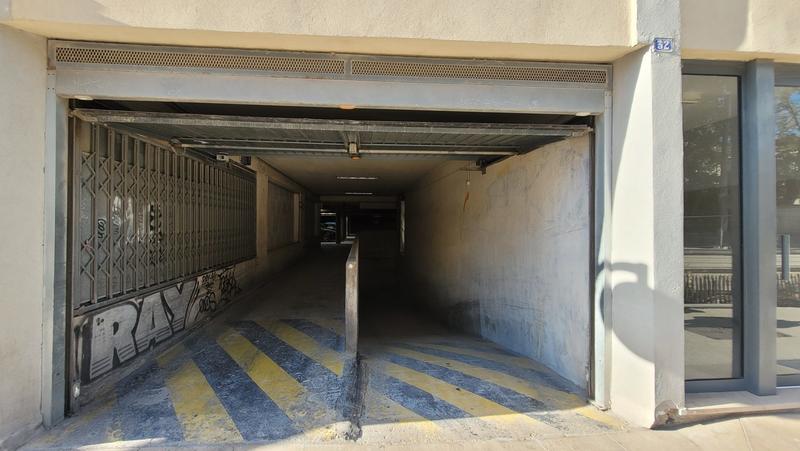 Parking / Garage - 11 m²