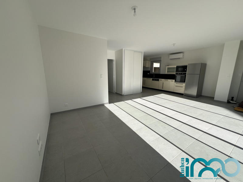 Appartement - 92 m² - 4 pièces