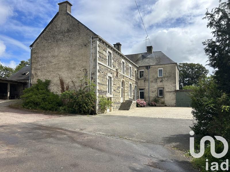 Maison - 260 m² - 7 pièces