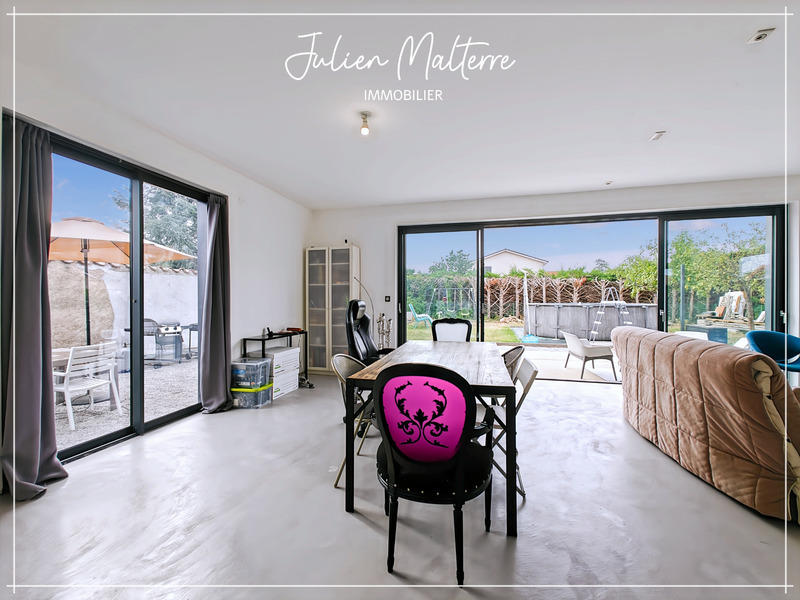 Maison - 147 m² - 6 pièces