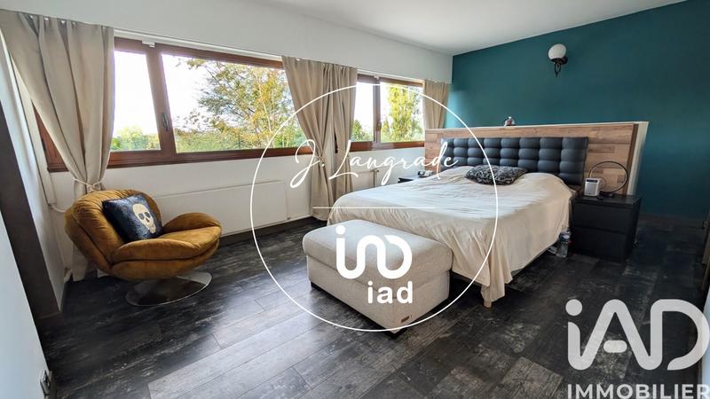 Maison - 200 m² - 7 pièces