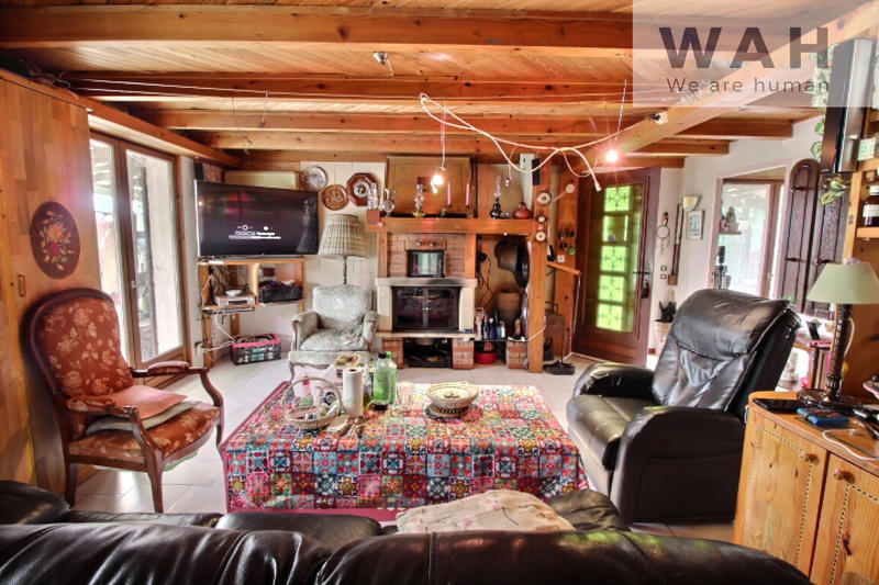 Maison - 143 m² - 7 pièces