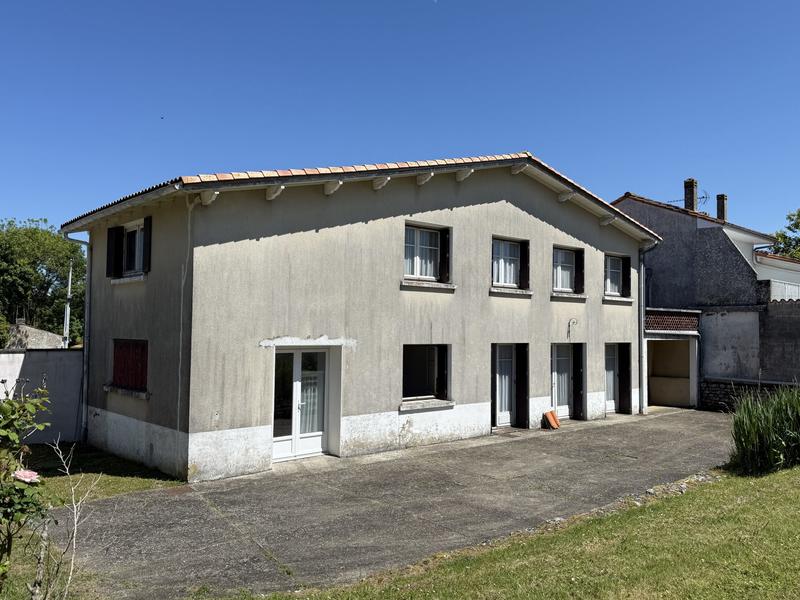 Maison ancienne - 144 m² - 7 pièces