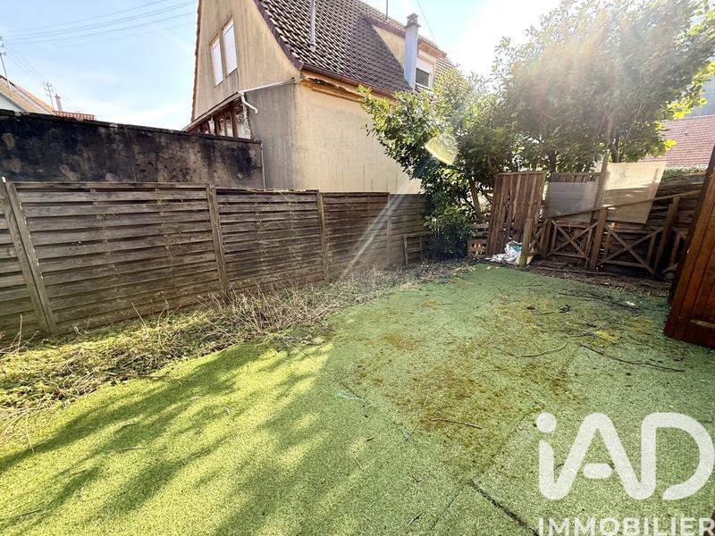 Maison de village - 197 m² - 8 pièces