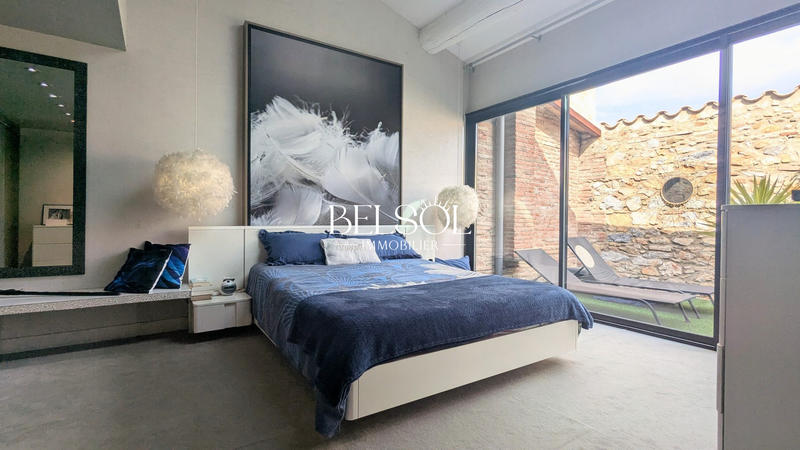 Maison - 236 m² - 6 pièces