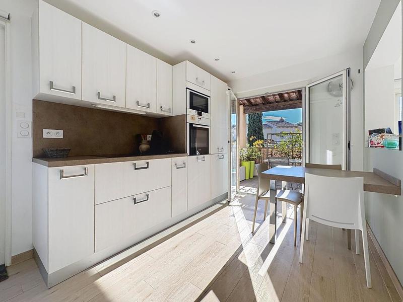 Maison - 114 m² - 4 pièces