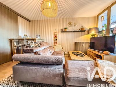 Appartement - 85 m² - 5 pièces