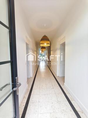 Maison de maîtres - 350 m² - 8 pièces