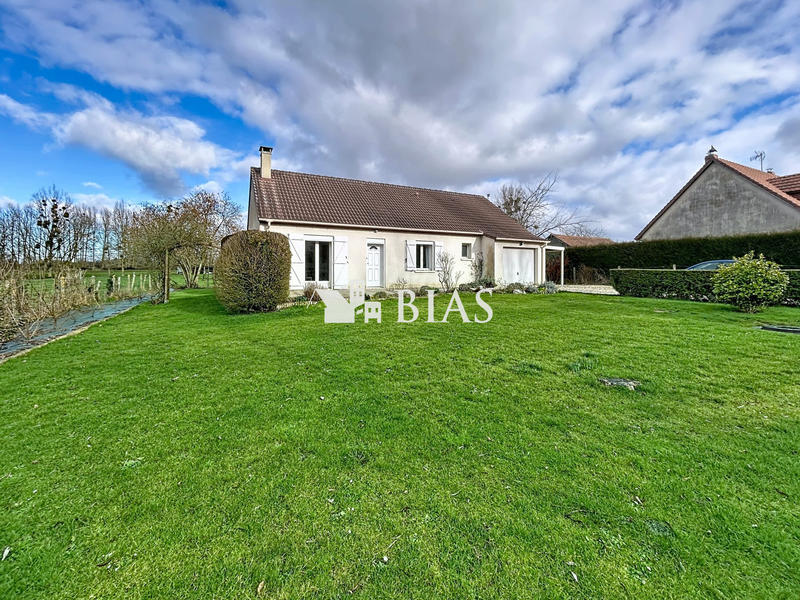 Maison - 87 m² - 4 pièces