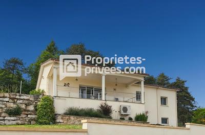 Maison - 117 m² - 5 pièces