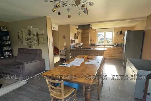 Maison - 106 m² - 5 pièces