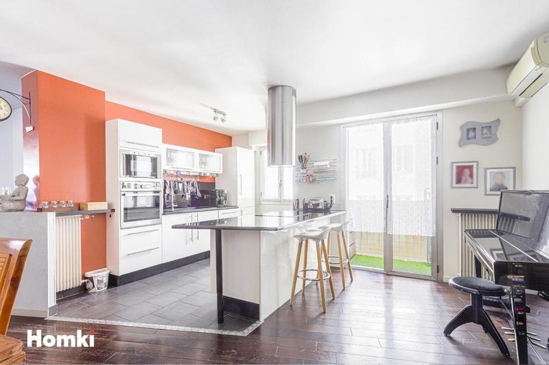 Duplex - 110 m² - 5 pièces