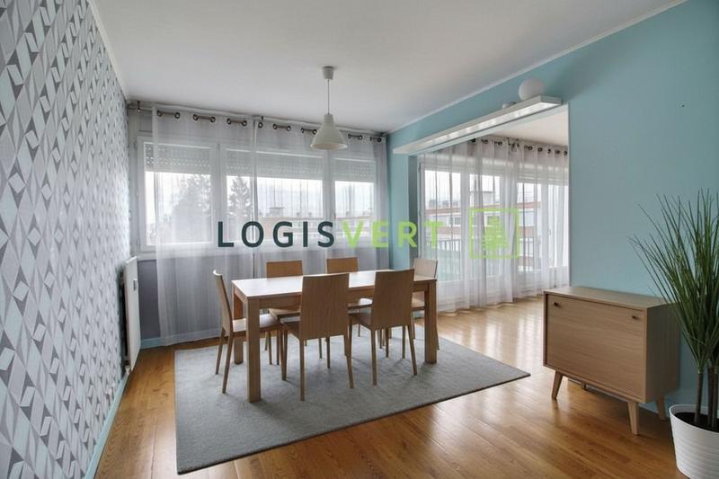 Appartement - 90 m² - 5 pièces