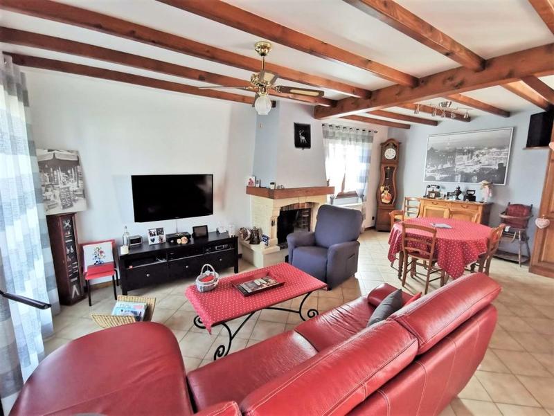 Maison - 89 m² - 5 pièces