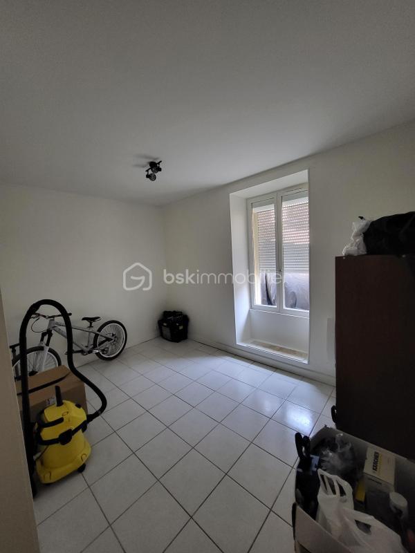 Maison - 92 m² - 5 pièces