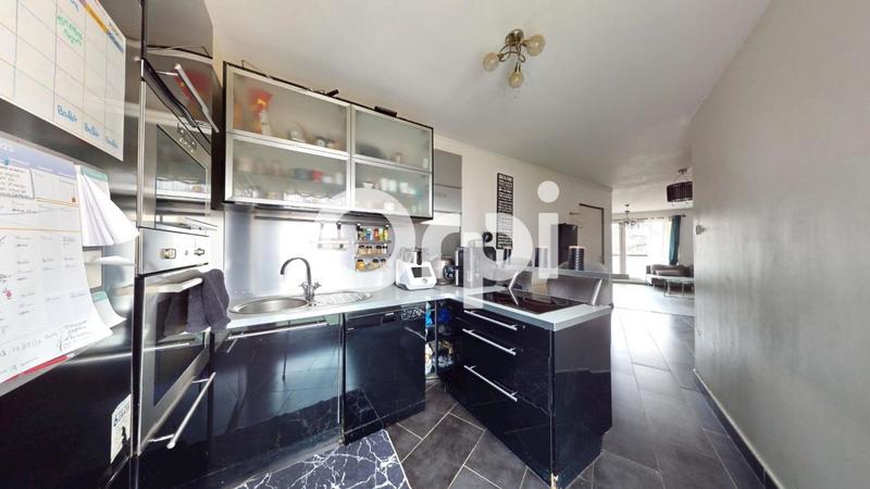 Appartement - 80 m² - 4 pièces