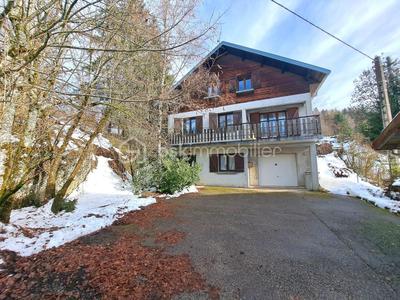 Maison - 160 m² - 7 pièces