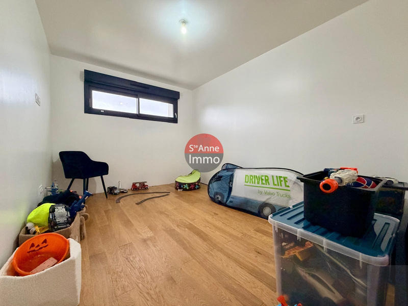 Maison - 138 m² - 5 pièces