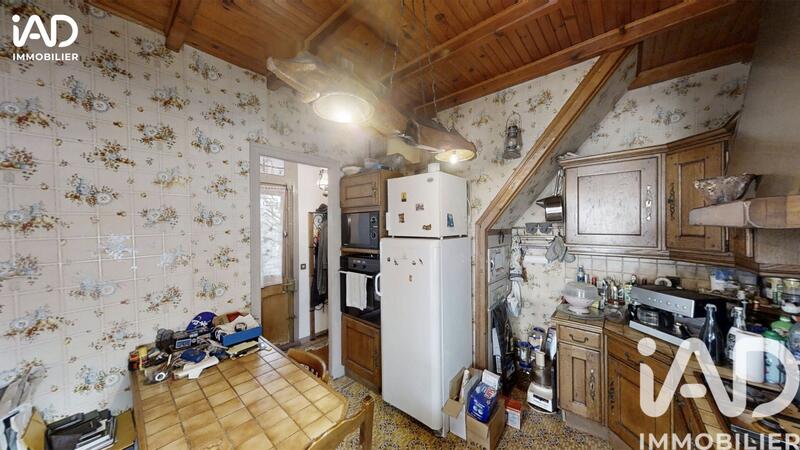 Maison - 137 m² - 6 pièces