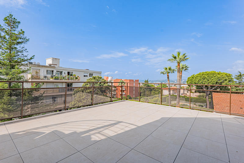 Appartement - 132 m² - 4 pièces