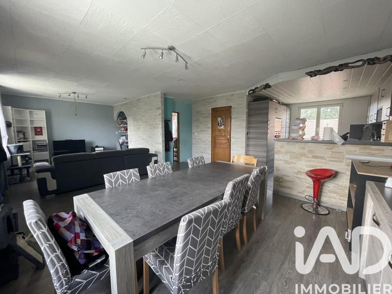 Maison - 181 m² - 9 pièces