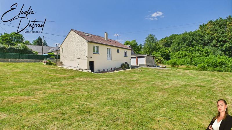 Maison - 96 m² - 6 pièces