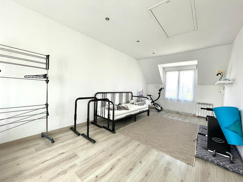 Maison - 135 m² - 6 pièces